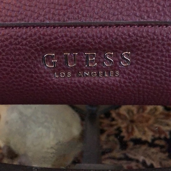 Guess Heidi Tote Purse.. great for a teacher! - Picture 10 of 11
